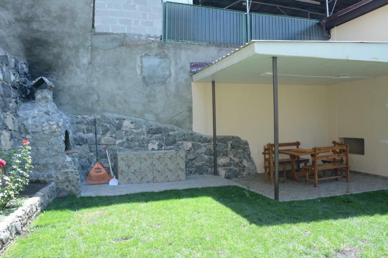 Holiday Home On Aygestan 11 エレバン エクステリア 写真