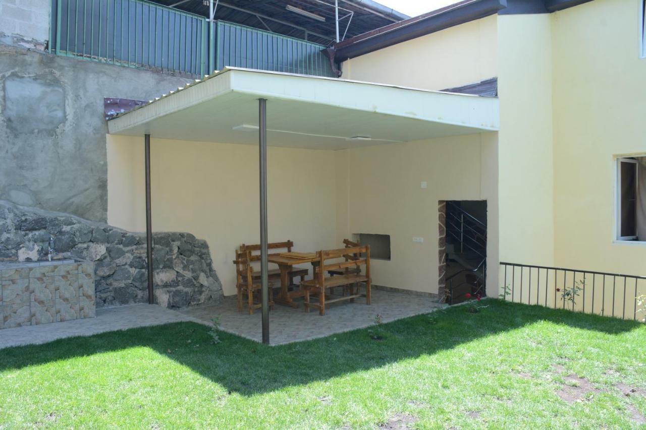 Holiday Home On Aygestan 11 エレバン エクステリア 写真